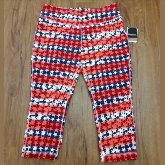 Reebok Capri Yoga Leggings Red White Blue Stars - Picture 2 of 8